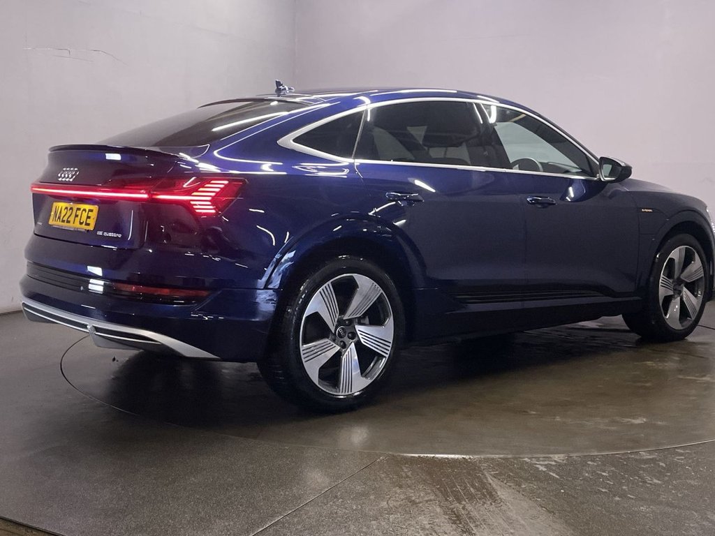 Used Audi e-tron 2022 for sale - 76367365: Photo 8