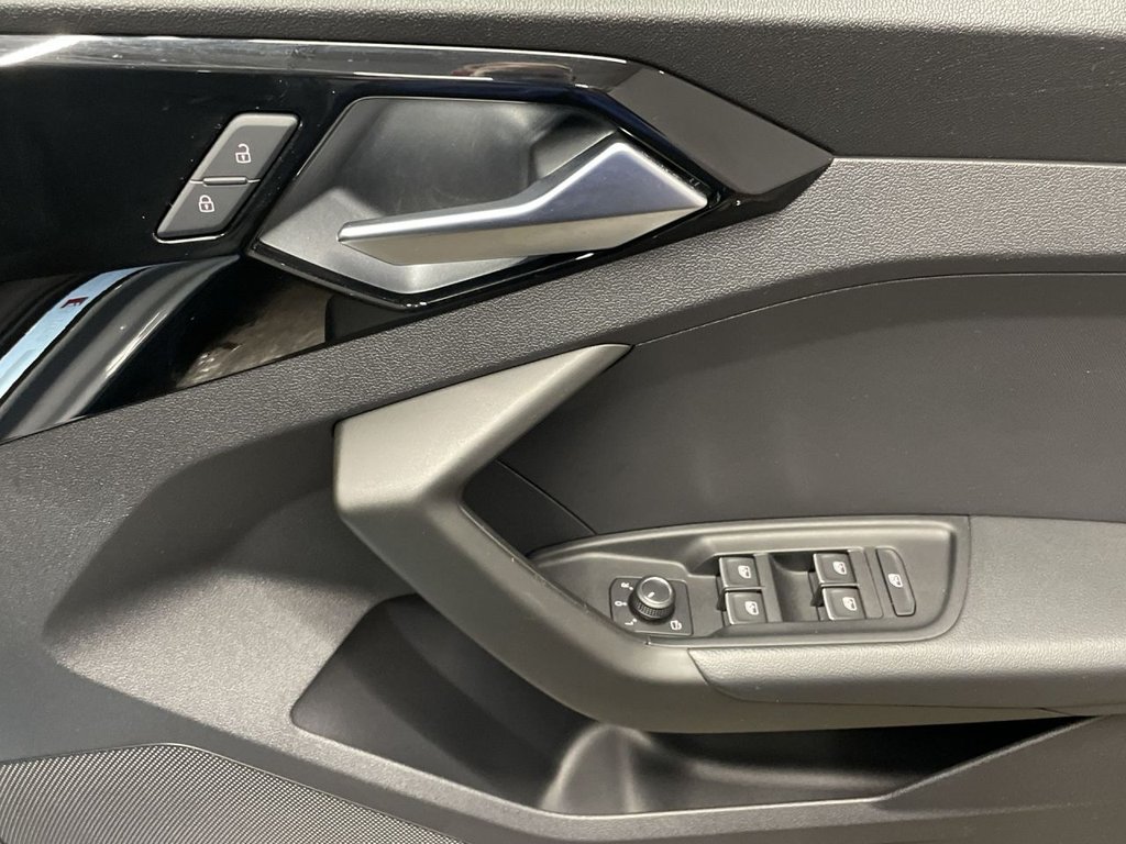 Used Audi A1 2023 for sale - 76883633: Photo 25