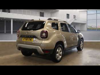 Used Dacia Duster 2018 for sale - 74930990: Photo