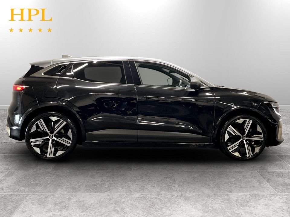 Used Renault Megane E Tech 2023 for sale - 77452253: Photo 8