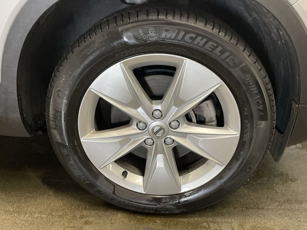 Used Volvo XC40 2023 for sale - 76910320: Photo 12