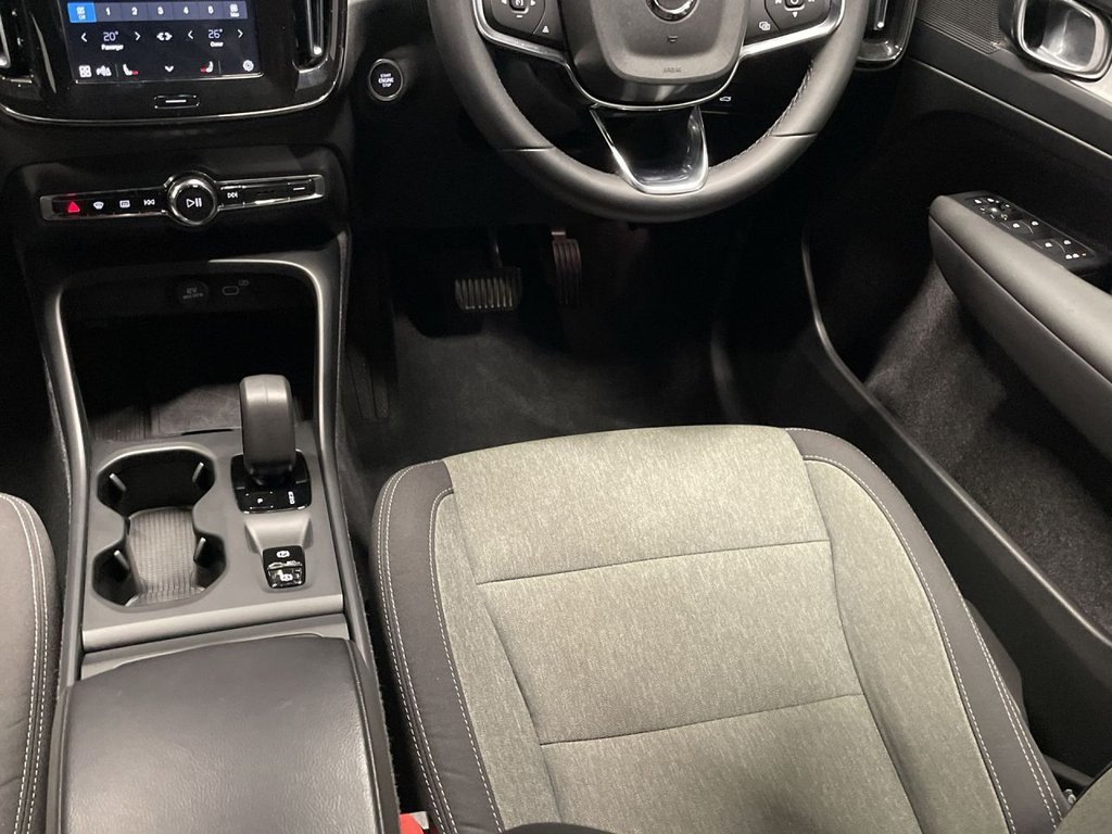 Used Volvo XC40 2023 for sale - 76910320: Photo 15