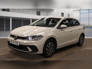 Used Volkswagen Polo 2024 for sale - 76410377: Photo