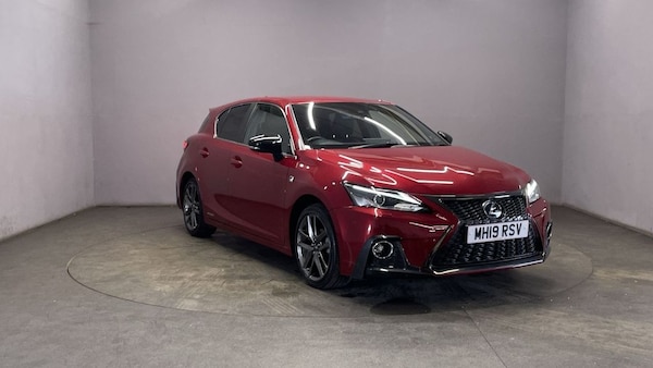 Used Lexus CT 2019 for sale - 76202953: Photo 2