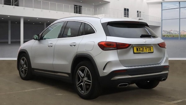 Used Mercedes-Benz GLA 2021 for sale - 76291243: Photo 3
