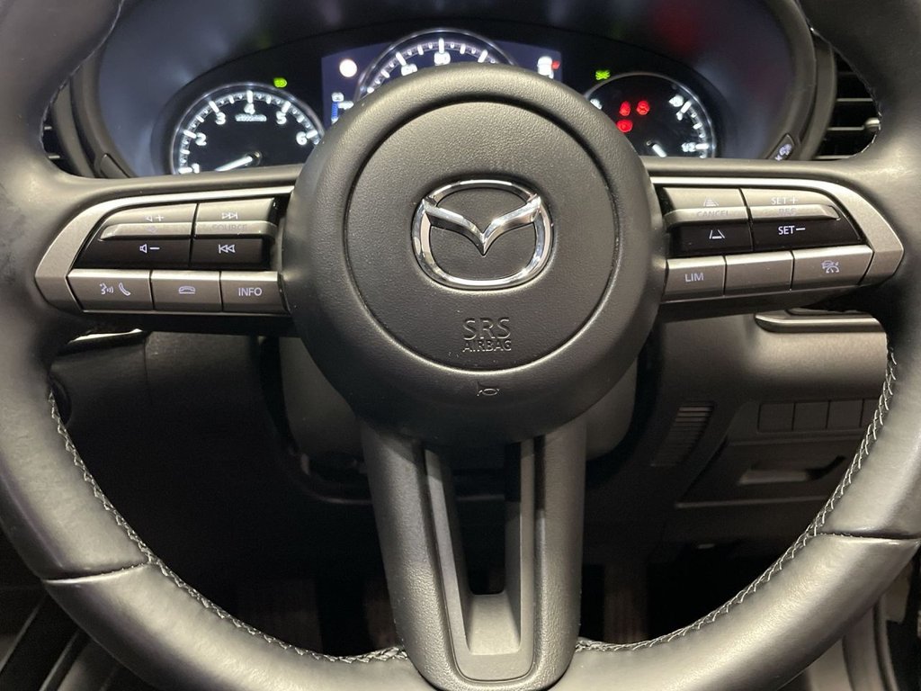 Used Mazda CX-30 2021 for sale - 76570537: Photo 21