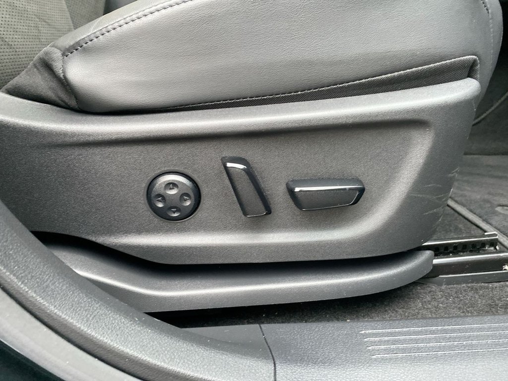 Used Nissan ARIYA 2025 for sale - 76454241: Photo 22