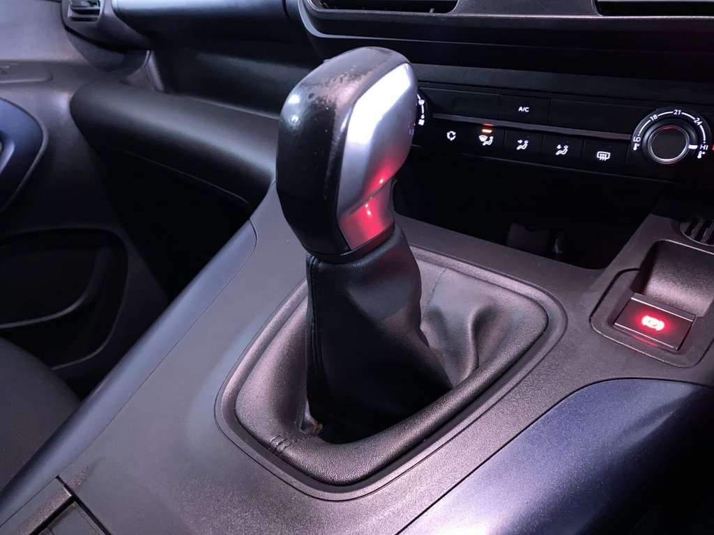 Used Peugeot Rifter 2019 for sale - 77287615: Photo 21