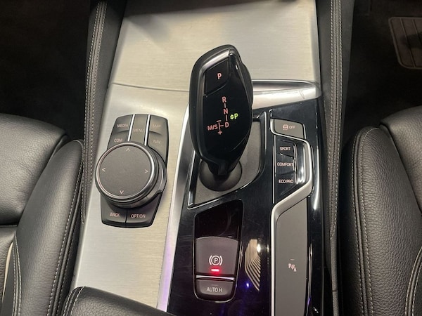 Used BMW 5 Series 2018 for sale - 76118457: Photo 20