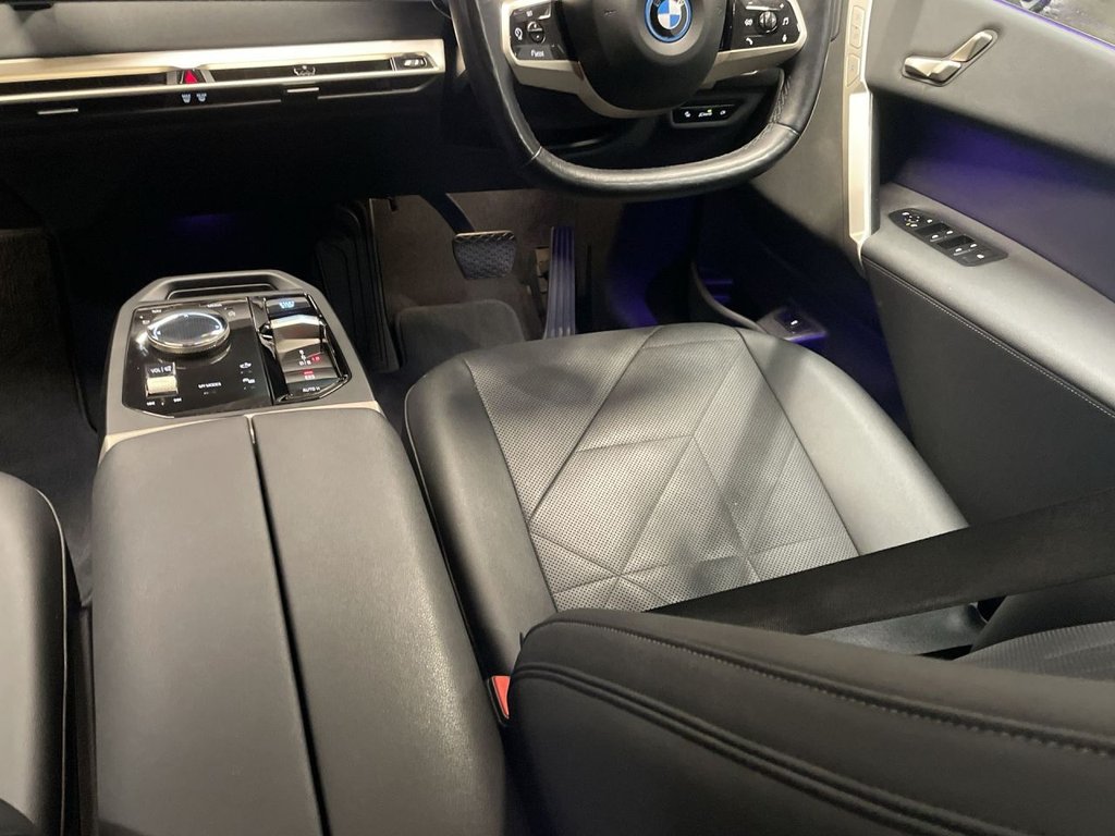 Used BMW iX 2022 for sale - 76883628: Photo 15