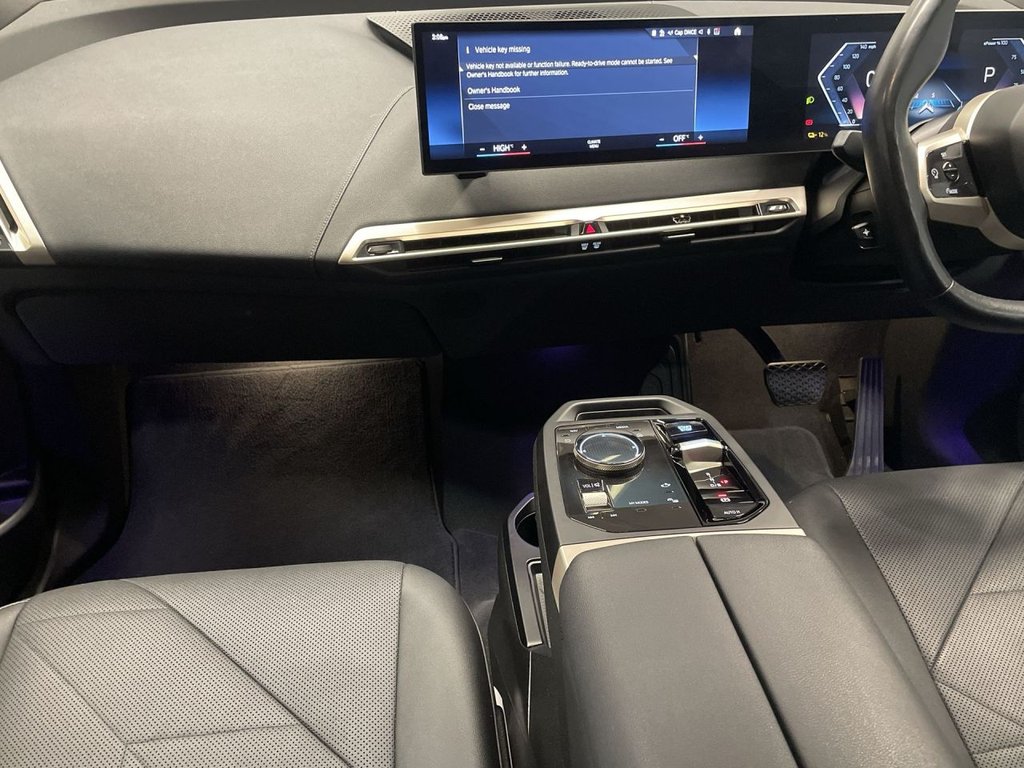 Used BMW iX 2022 for sale - 76883628: Photo 16