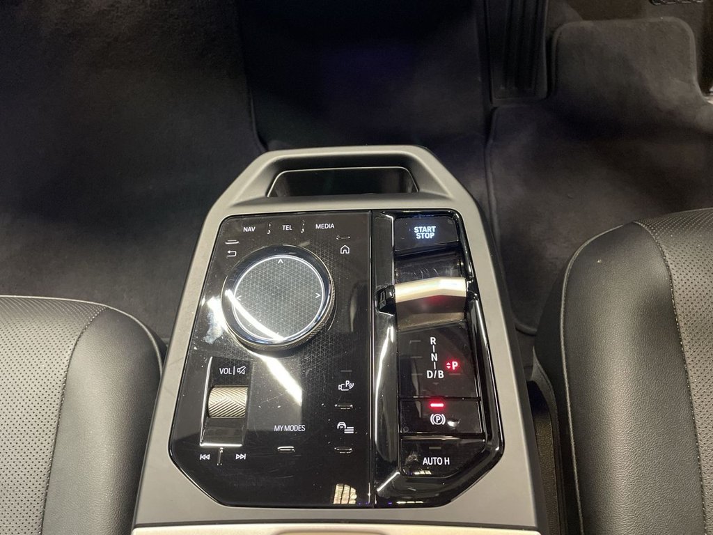 Used BMW iX 2022 for sale - 76883628: Photo 21