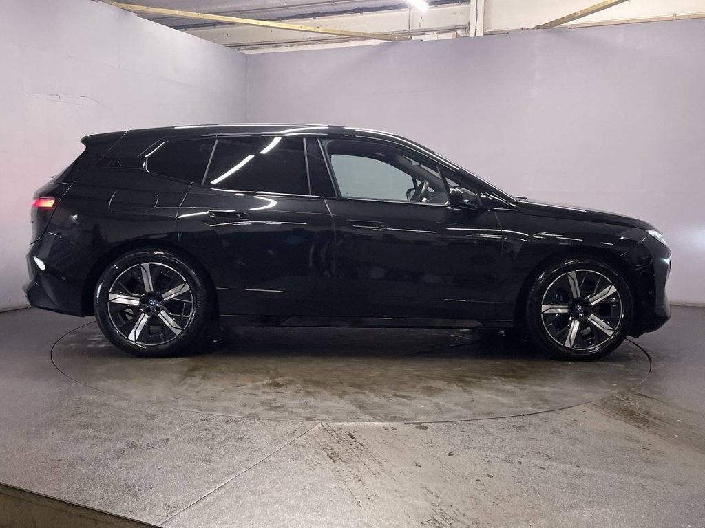 Used BMW iX 2022 for sale - 76883628: Photo 9