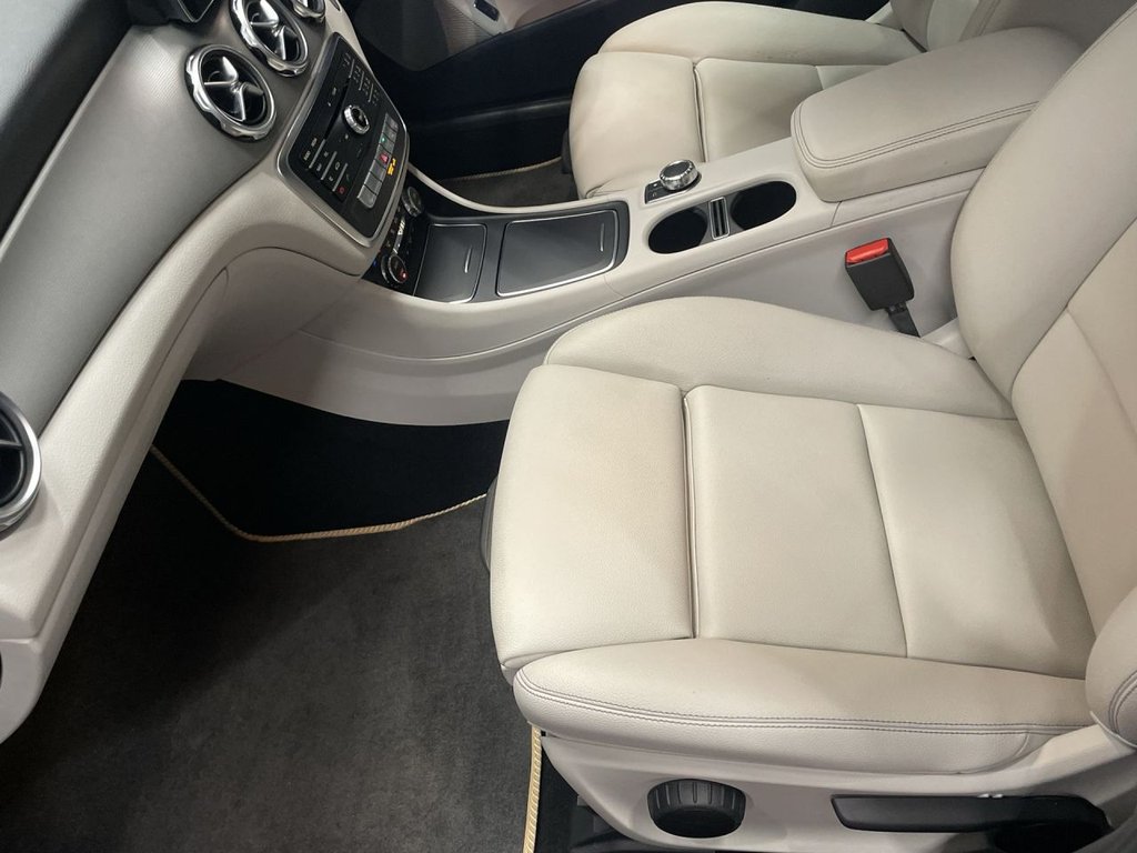 Used Mercedes-Benz GLA 2019 for sale - 76977437: Photo 17