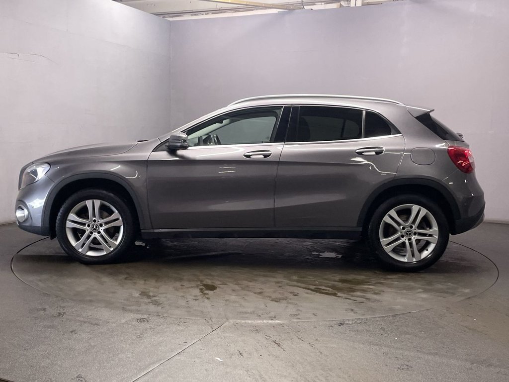 Used Mercedes-Benz GLA 2019 for sale - 76977437: Photo 5