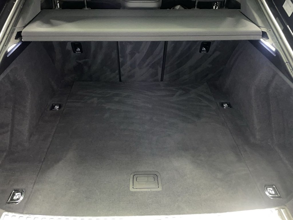 Used Audi e-tron 2022 for sale - 77507037: Photo 13