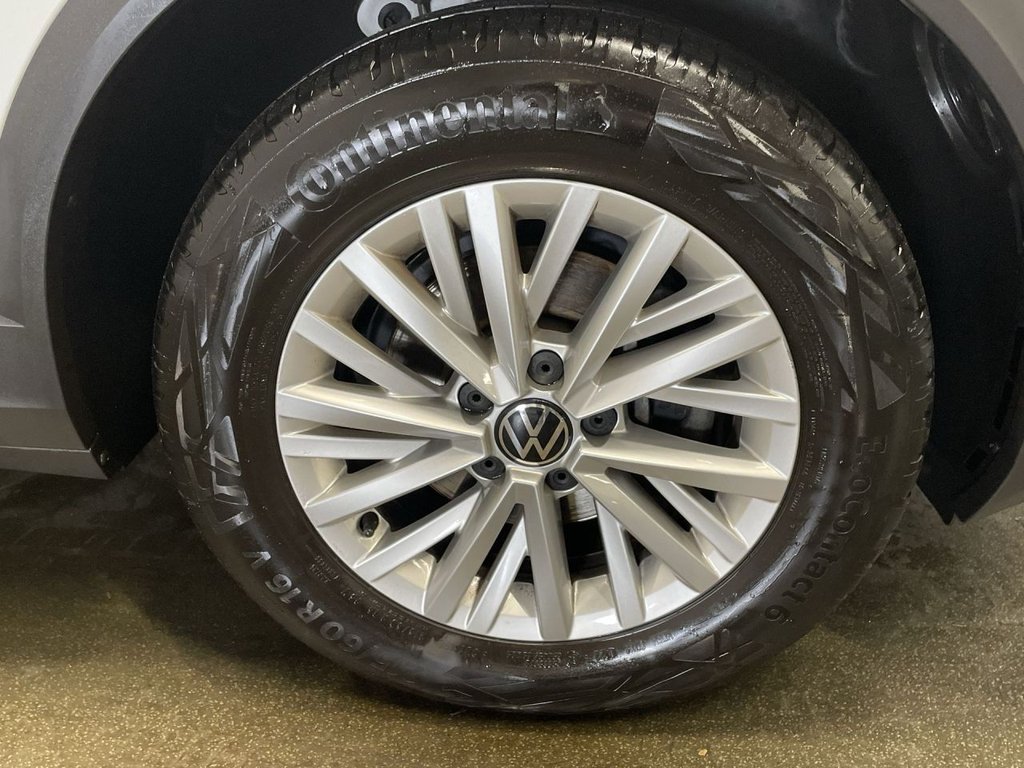 Used Volkswagen T-Roc 2022 for sale - 76470616: Photo 12