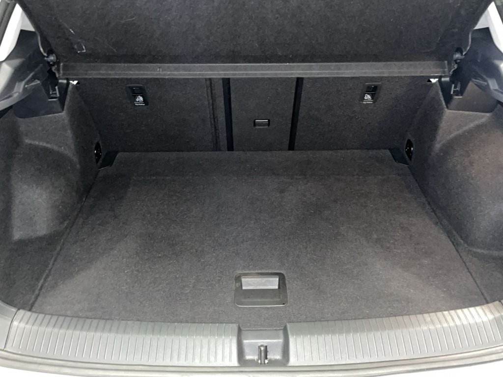 Used Volkswagen T-Roc 2022 for sale - 76470616: Photo 13