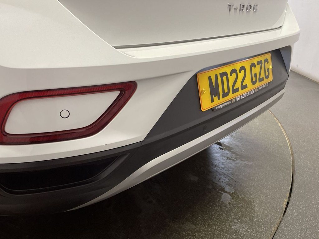 Used Volkswagen T-Roc 2022 for sale - 76470616: Photo 14