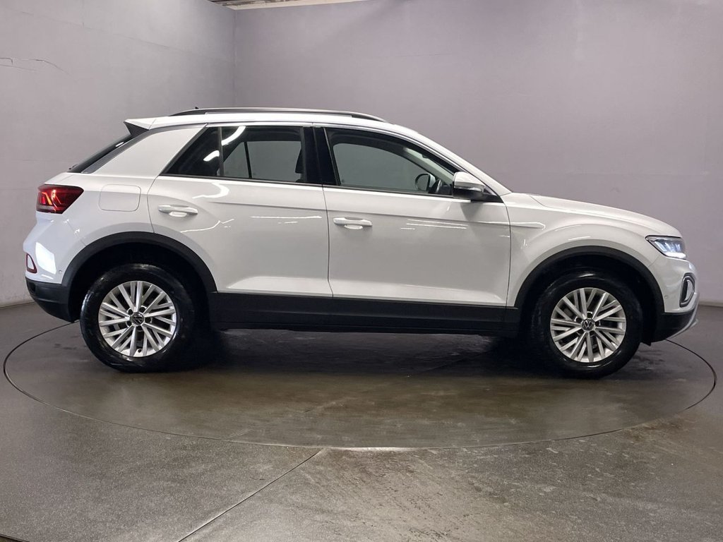 Used Volkswagen T-Roc 2022 for sale - 76470616: Photo 9