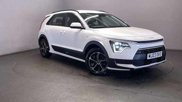 Used Kia Niro 2023 for sale - 76210132: Photo 1