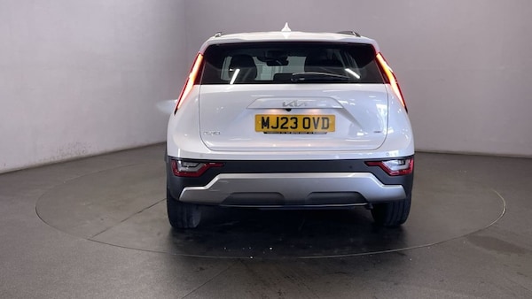 Used Kia Niro 2023 for sale - 76210132: Photo 7