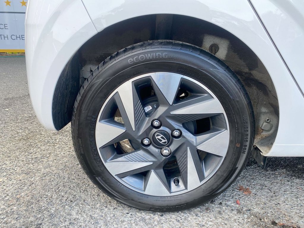 Used Hyundai i10 2024 for sale - 76386135: Photo 2