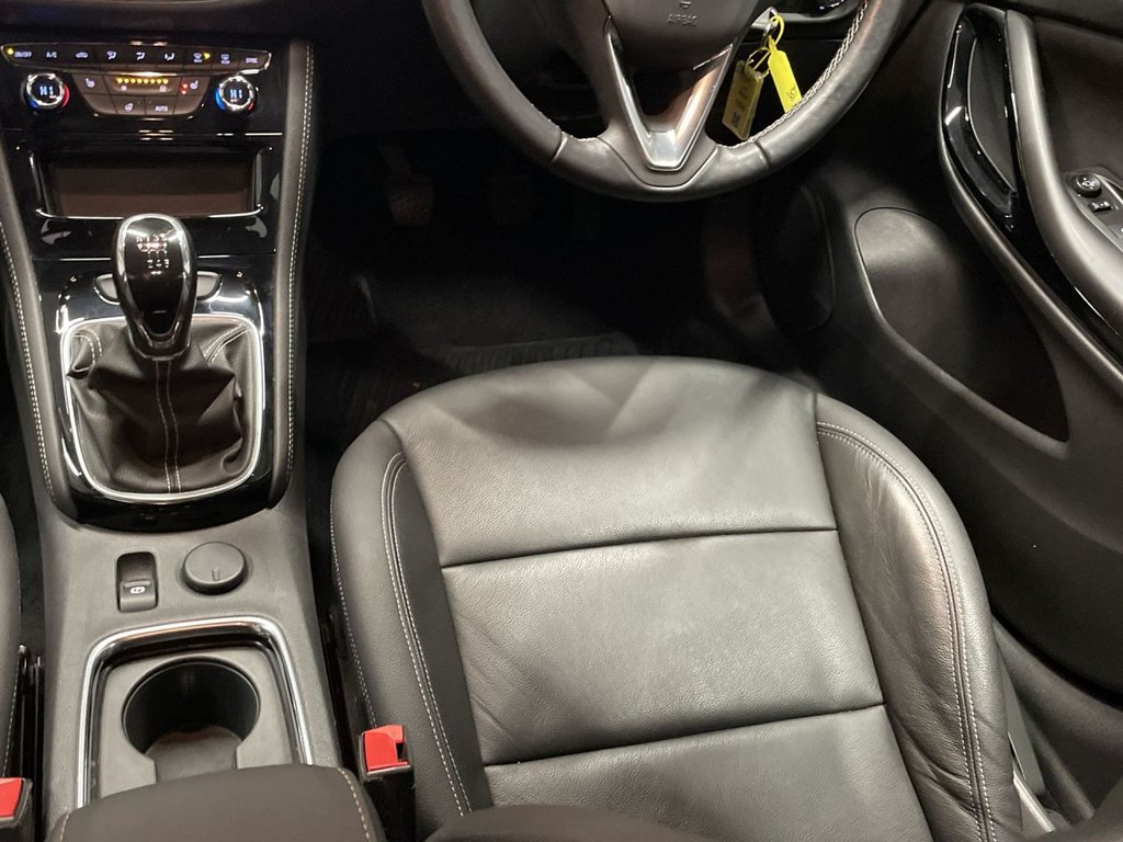 Used Vauxhall Astra 2018 for sale - 76536067: Photo 15