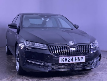 Used Skoda Superb 2024 for sale - 77394645: Photo