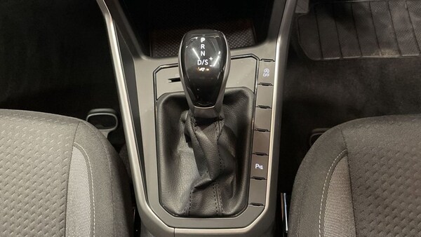 Used Volkswagen Polo 2024 for sale - 74131072: Photo 19