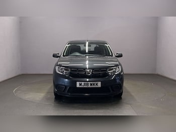 Used Dacia Sandero 2018 for sale - 76454398: Photo