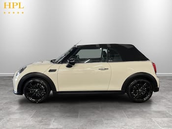 Used MINI Convertible 2021 for sale - 79643136: Photo