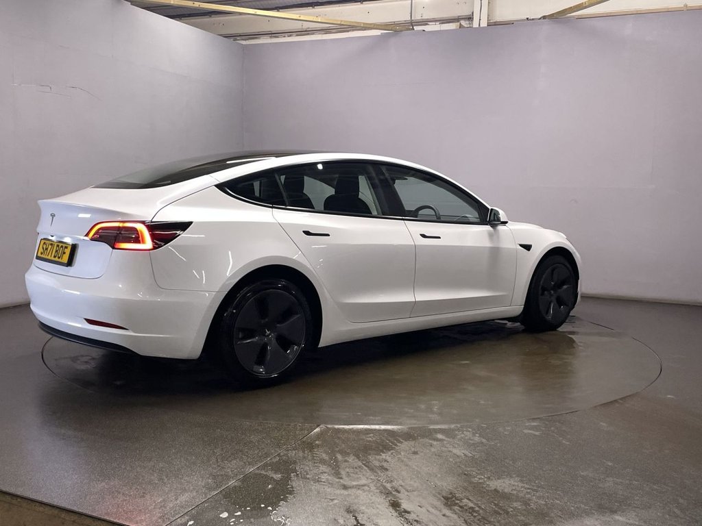 Used Tesla Model 3 2021 for sale - 76950490: Photo 8
