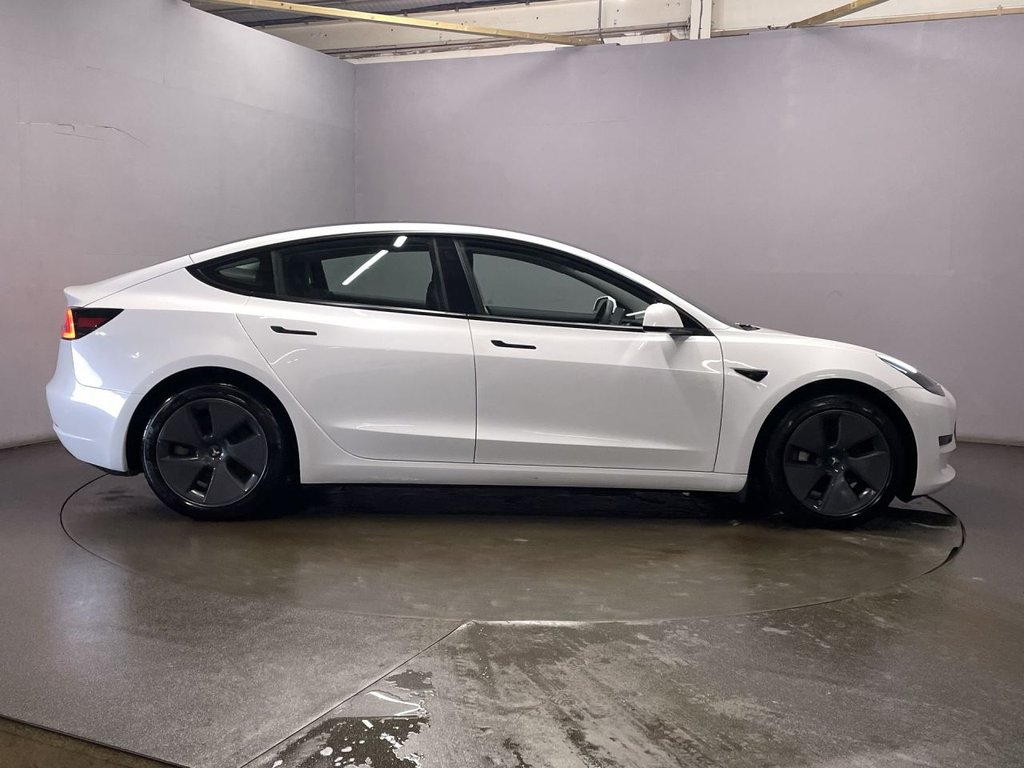 Used Tesla Model 3 2021 for sale - 76950490: Photo 9