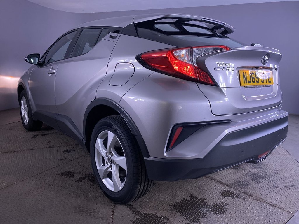 Used Toyota C-HR 2019 for sale - 76642193: Photo 21