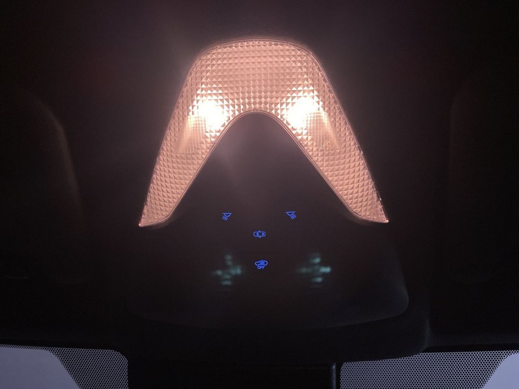 Used Toyota C-HR 2019 for sale - 76642193: Photo 25