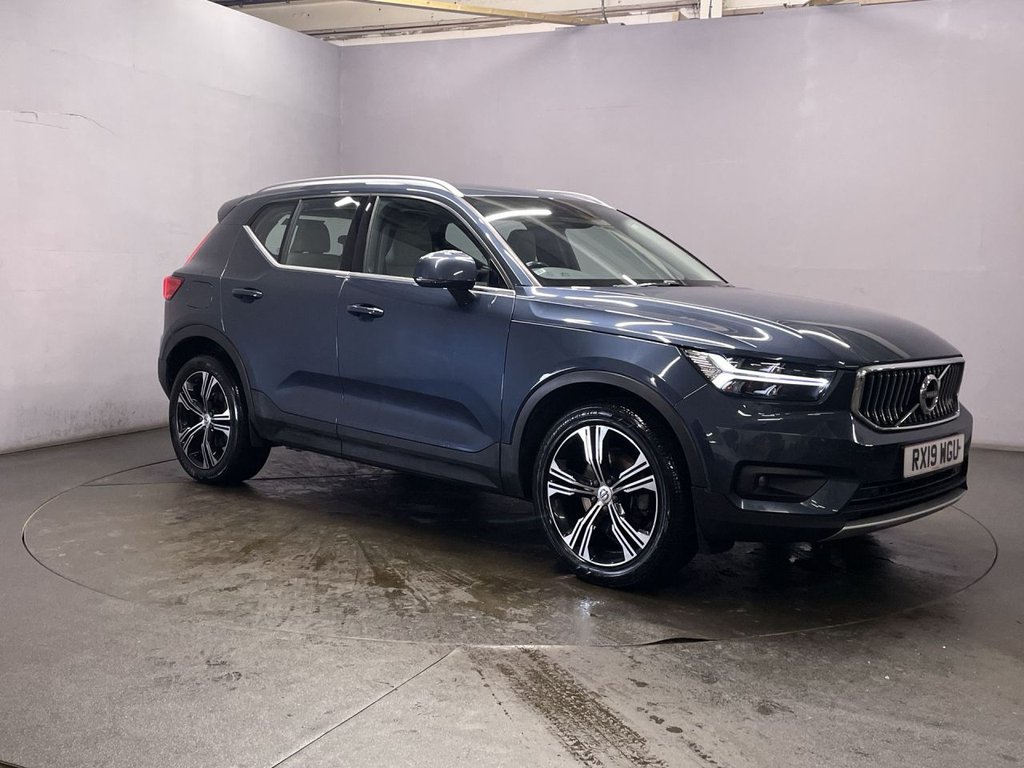 Used Volvo XC40 2019 for sale - 77369164: Photo 2