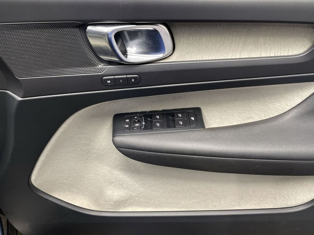 Used Volvo XC40 2019 for sale - 77369164: Photo 25