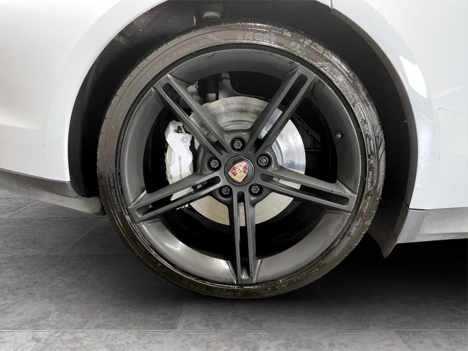 Used Porsche Taycan 2021 for sale - 78068557: Photo 10