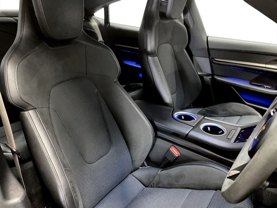 Used Porsche Taycan 2021 for sale - 78068557: Photo 11