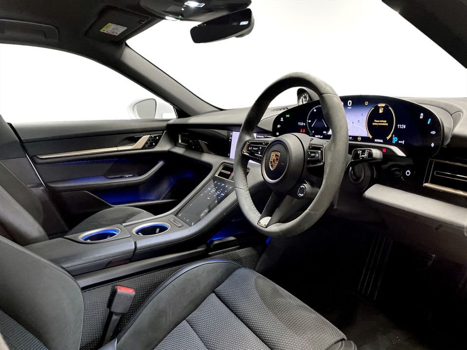 Used Porsche Taycan 2021 for sale - 78068557: Photo 12