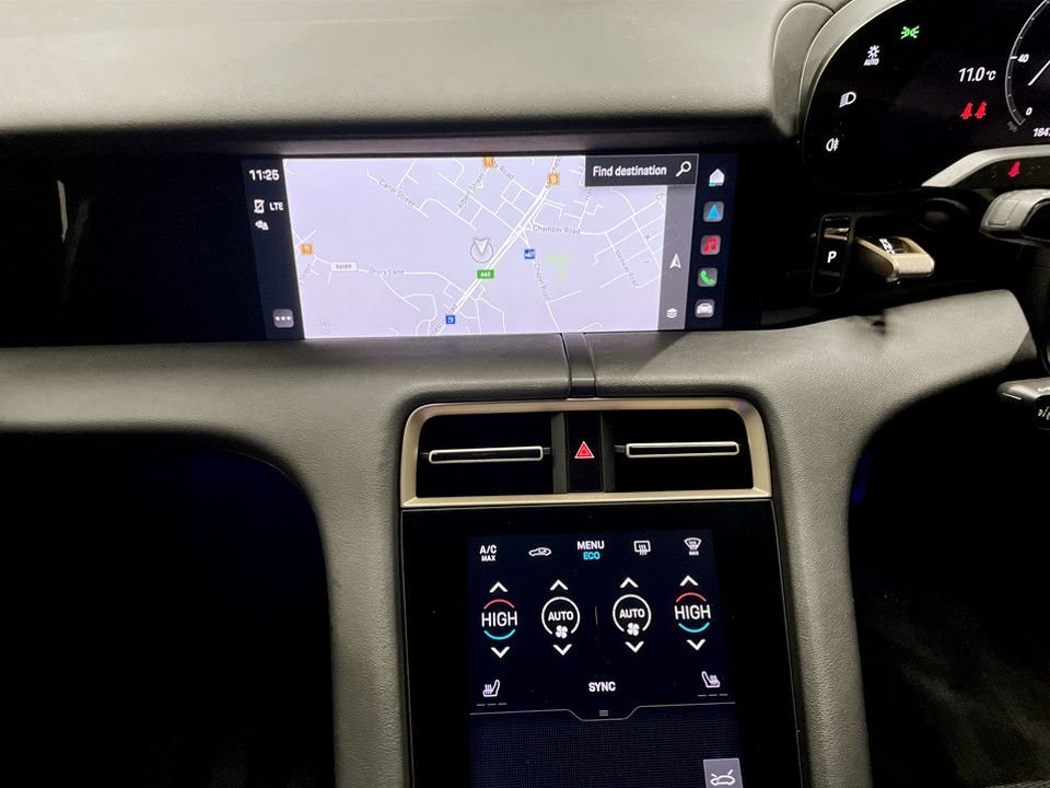 Used Porsche Taycan 2021 for sale - 78068557: Photo 18