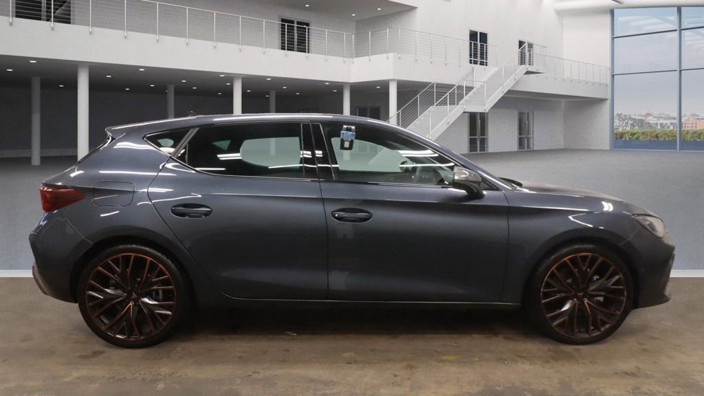 Used Cupra Leon 2024 for sale - 76395825: Photo 5