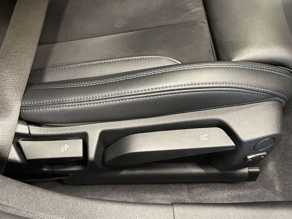 Used BMW i4 2022 for sale - 75936450: Photo 24