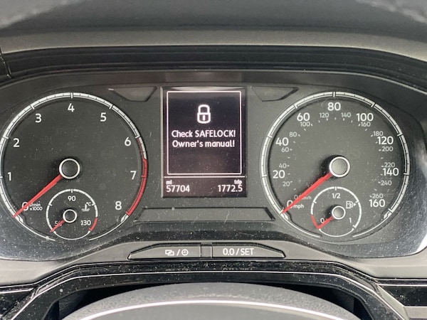 Used Volkswagen Polo 2018 for sale - 76279431: Photo 18