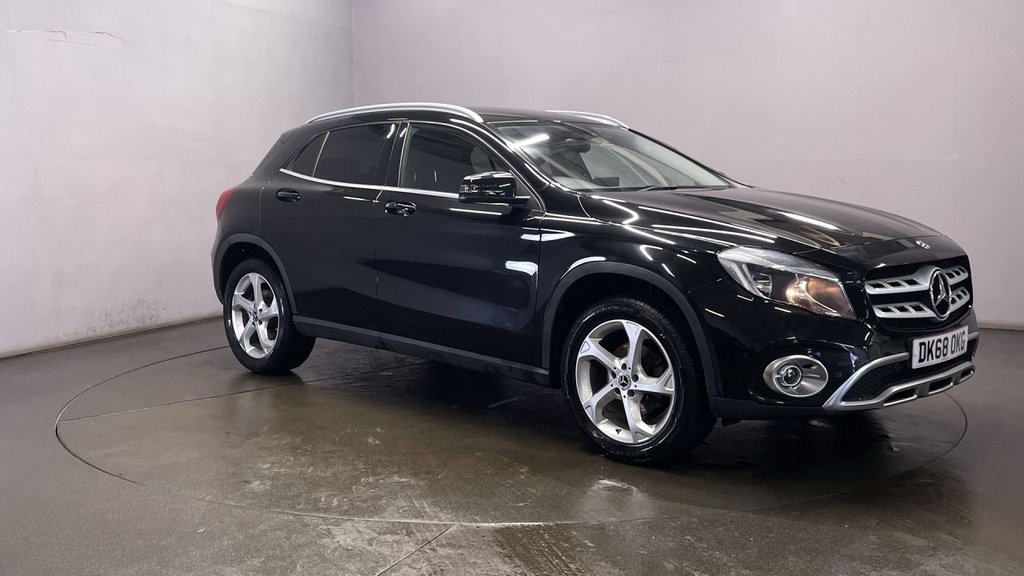 Used Mercedes-Benz GLA 2018 for sale - 76048087: Photo 2
