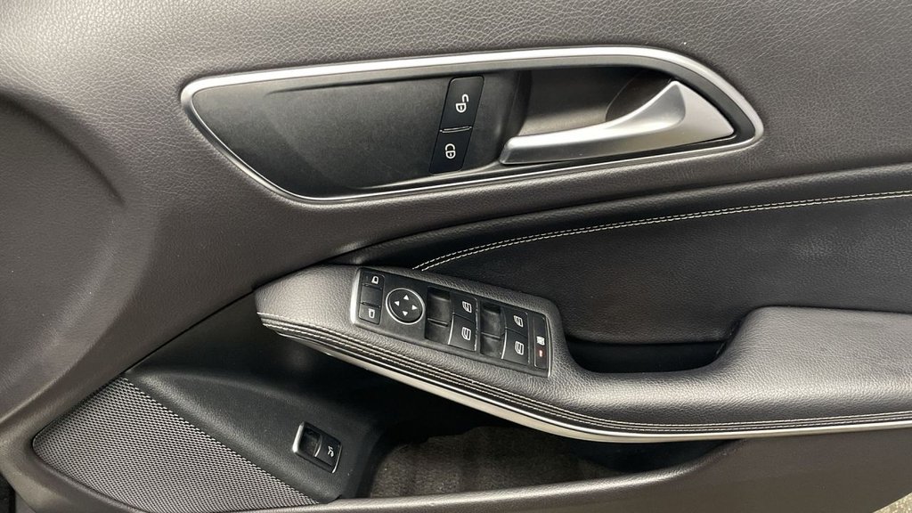 Used Mercedes-Benz GLA 2018 for sale - 76048087: Photo 25