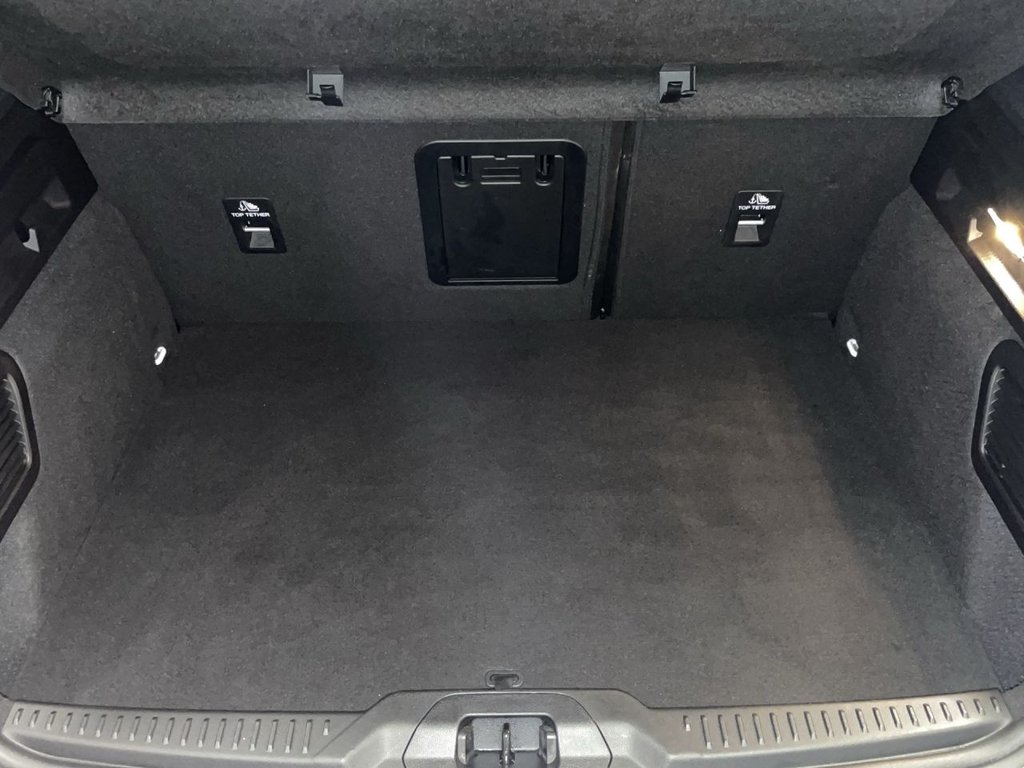 Used Ford Focus 2023 for sale - 76900674: Photo 13