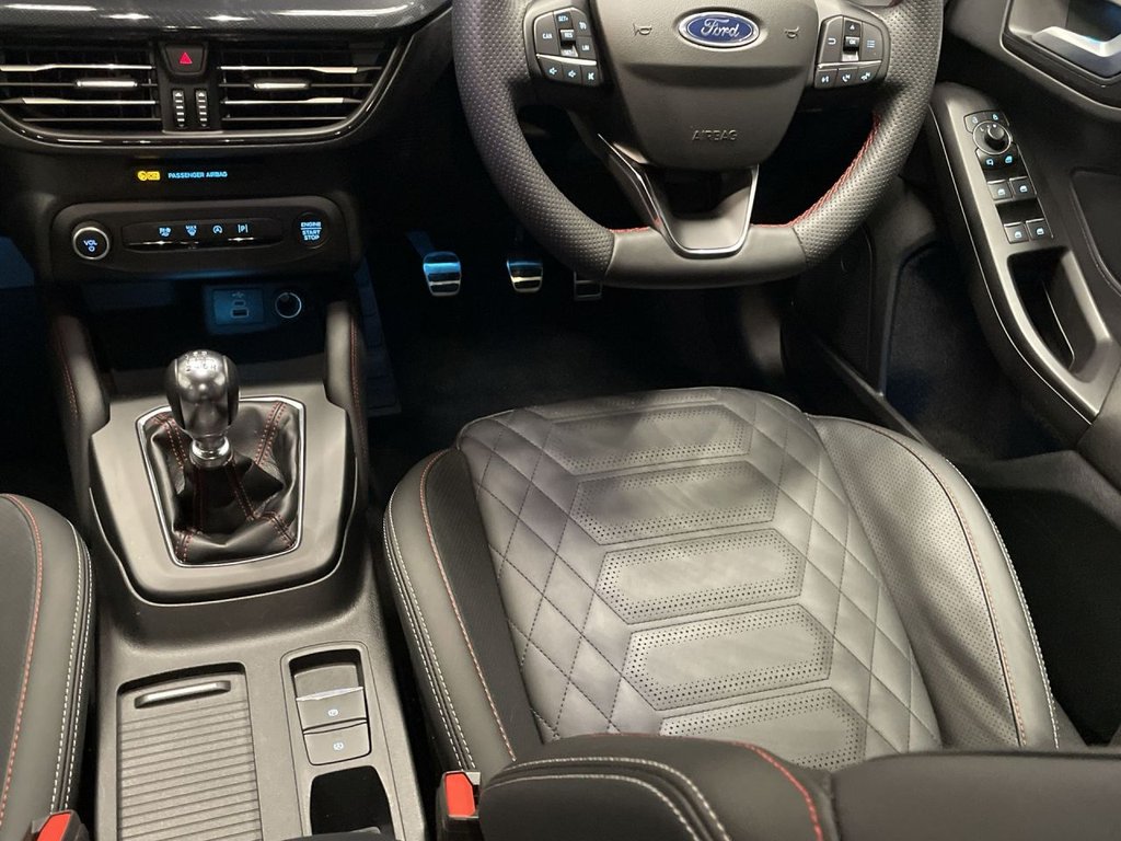 Used Ford Focus 2023 for sale - 76900674: Photo 15