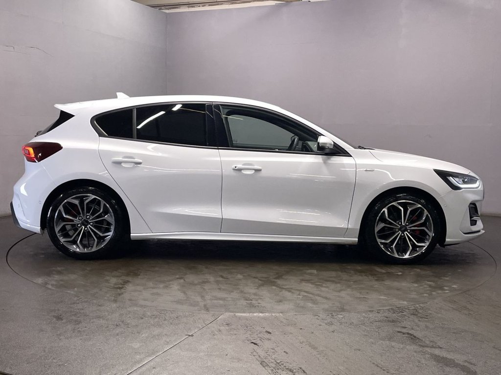 Used Ford Focus 2023 for sale - 76900674: Photo 9